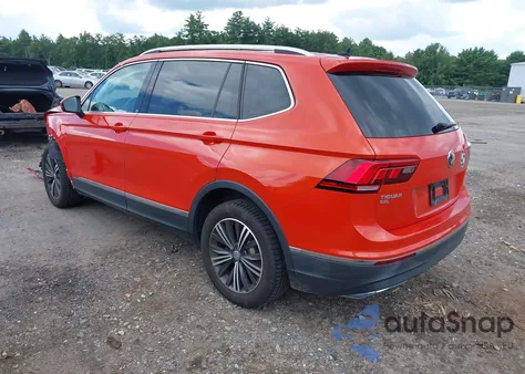 2018 Volkswagen Tiguan 2.0T Se/2.0T Sel из США, поврежденный, VIN 3VV2B7AX1JM003383